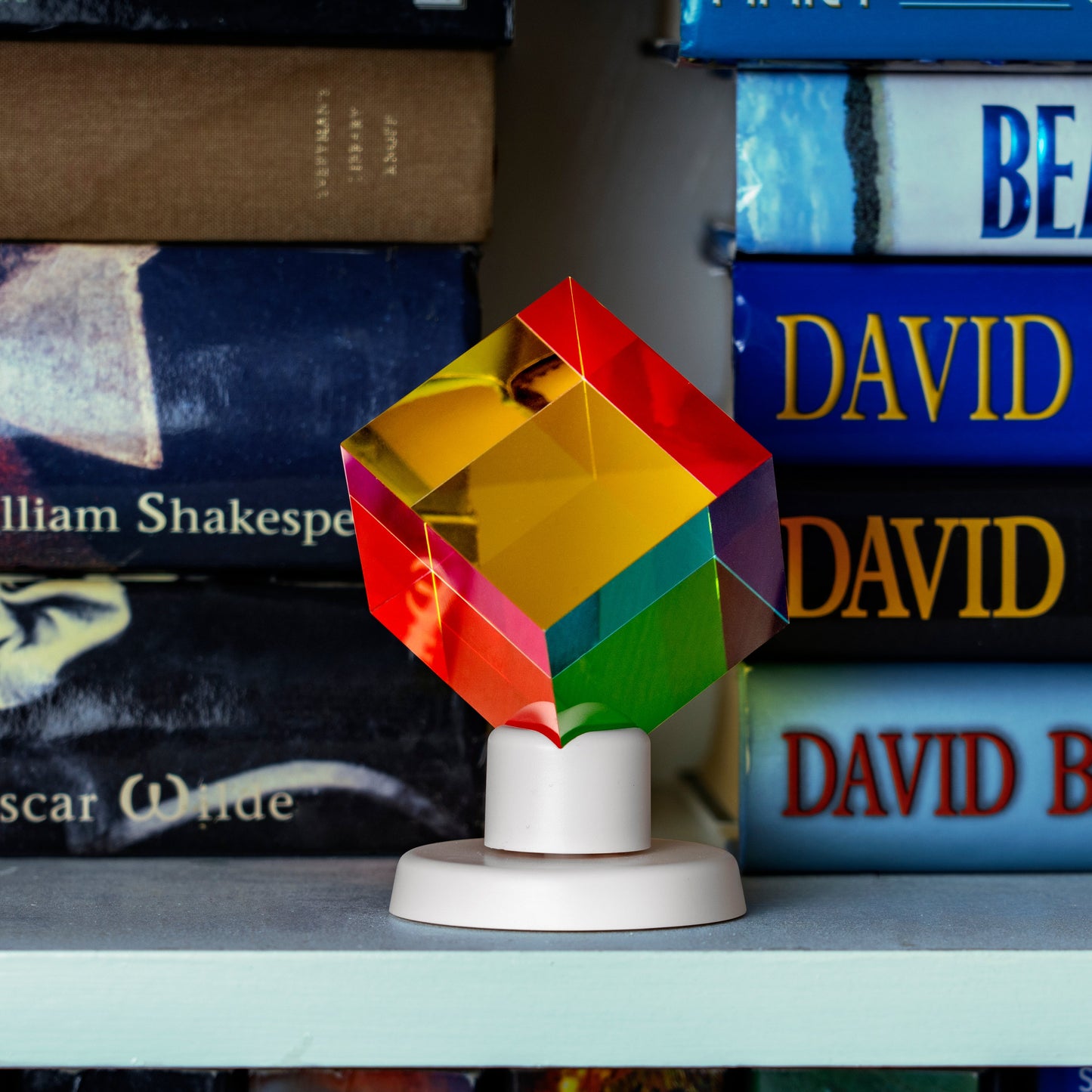 Classy Row  Color Mixing Cube with Display Stand – 2 Inch (50mm)